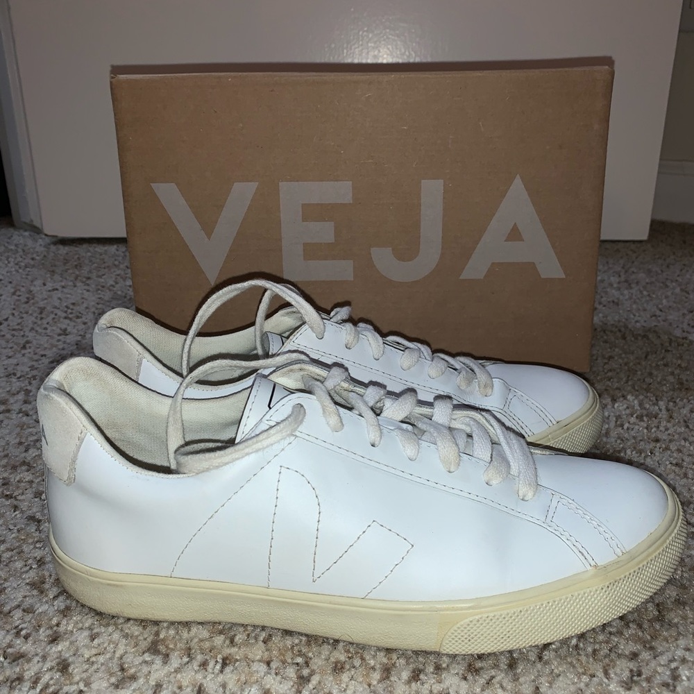 Veja women’s esplar leather extra white sneakers